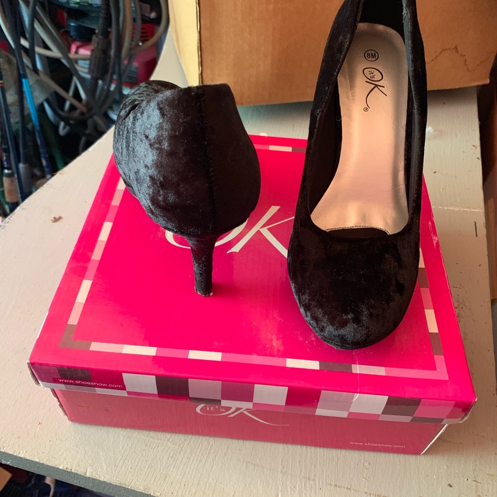 Shoes - Picture 3 of 3